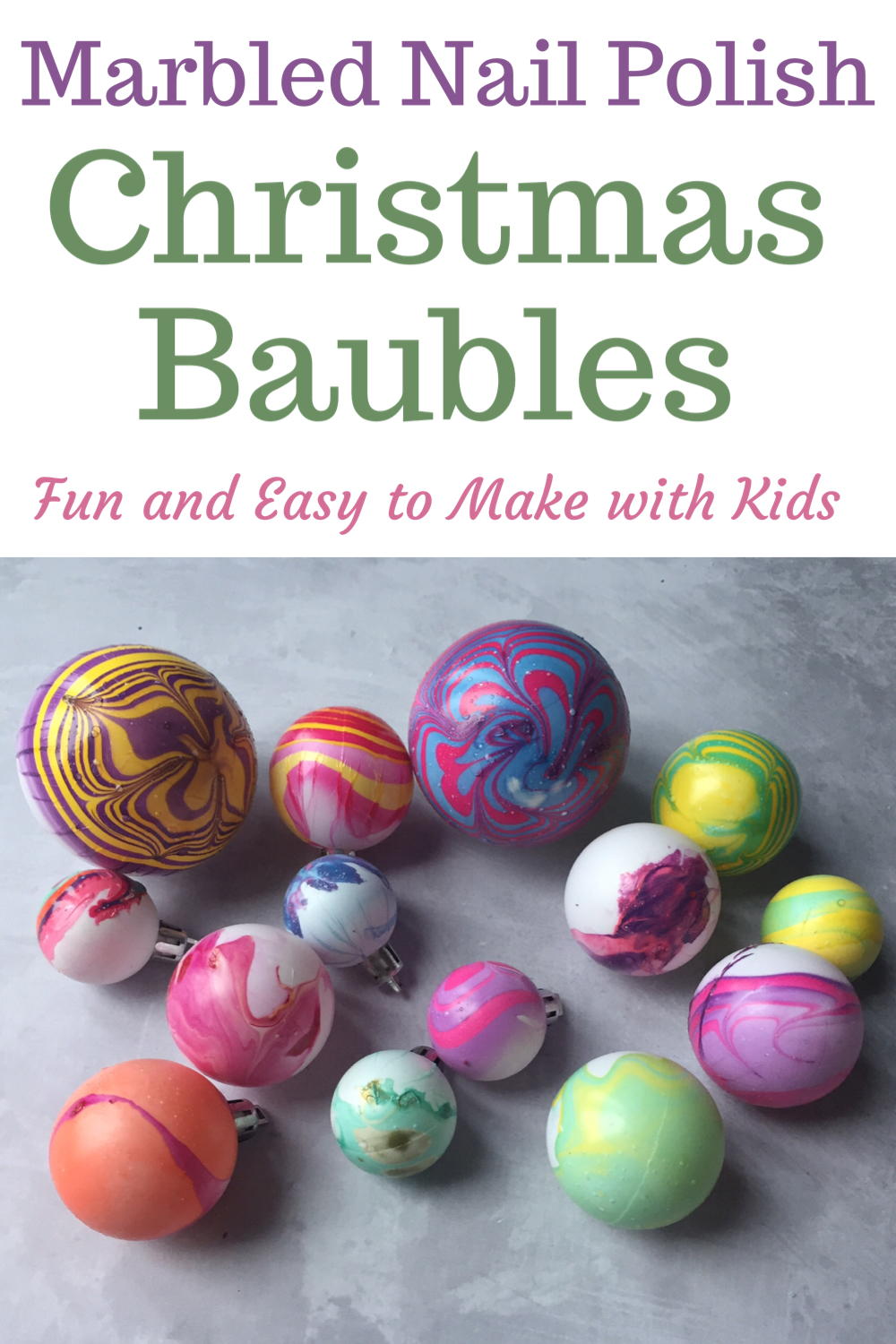 Marbled nail Polish Christmas baubles - Fun and easy to make with kids 